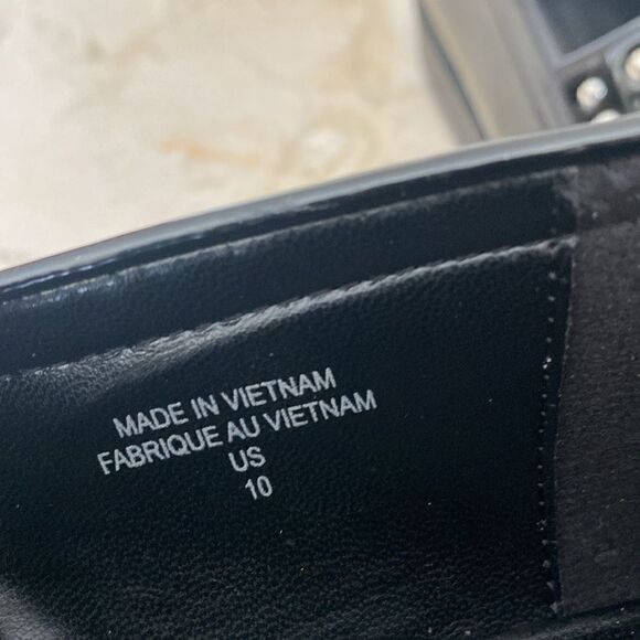 NWOT Design Concepts Studio Patent Leather Studded Loafers - Picture 13 of 14